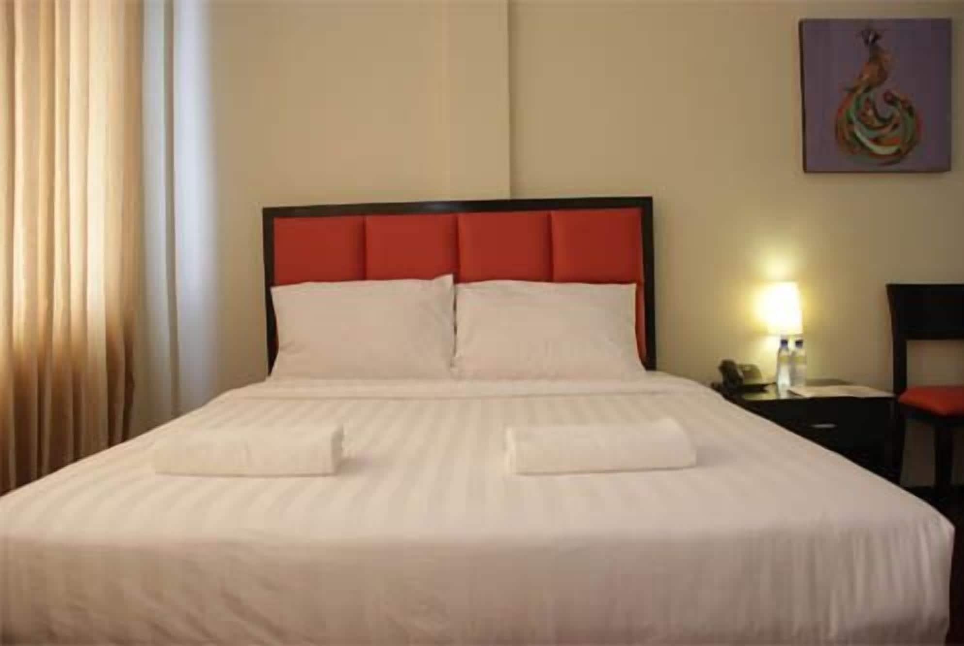 Arabelle Suites Tagbilaran City Exterior photo