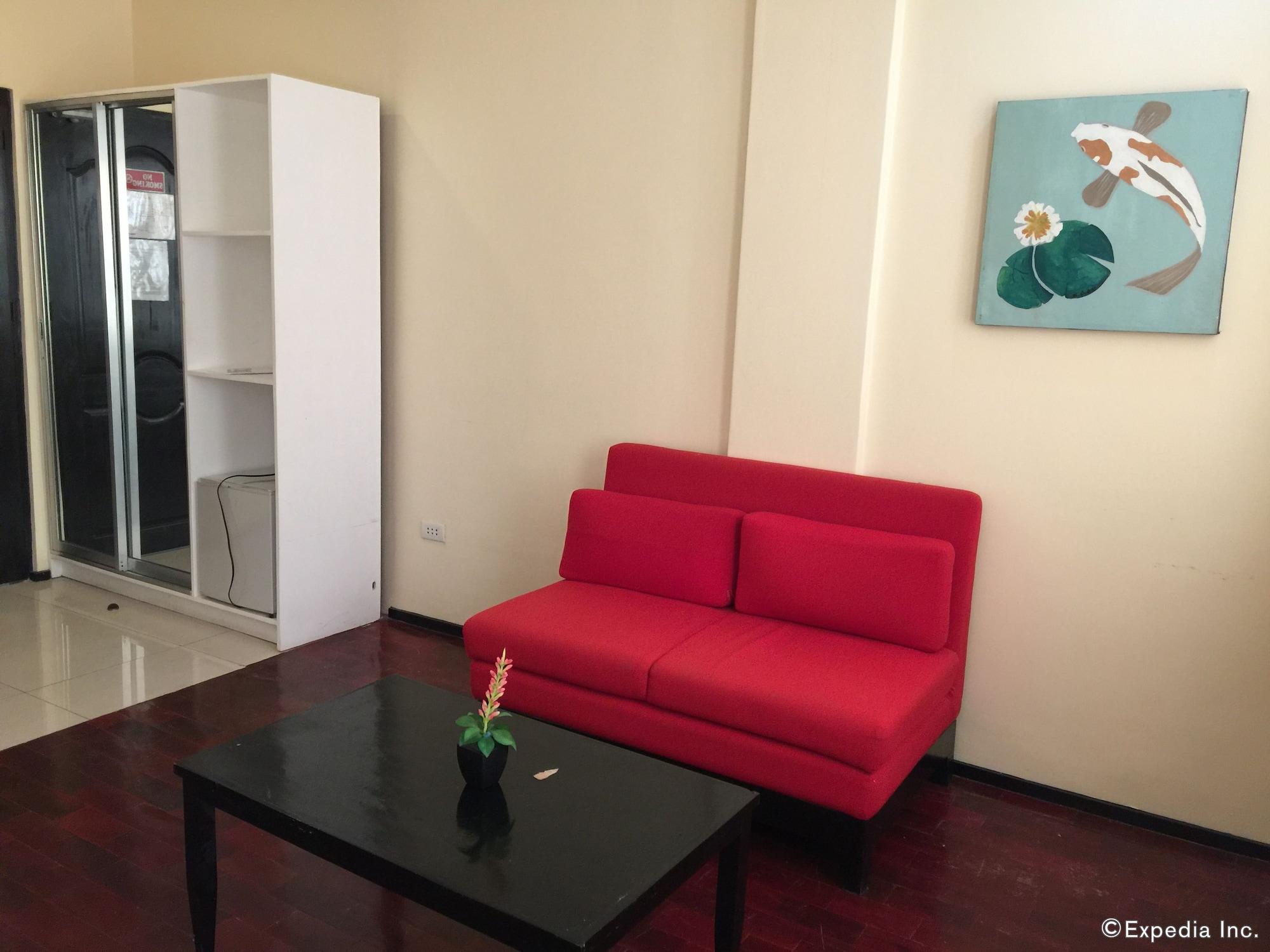 Arabelle Suites Tagbilaran City Exterior photo