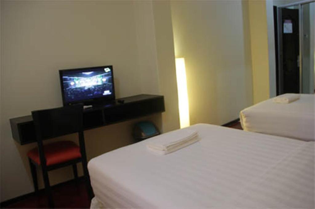 Arabelle Suites Tagbilaran City Room photo