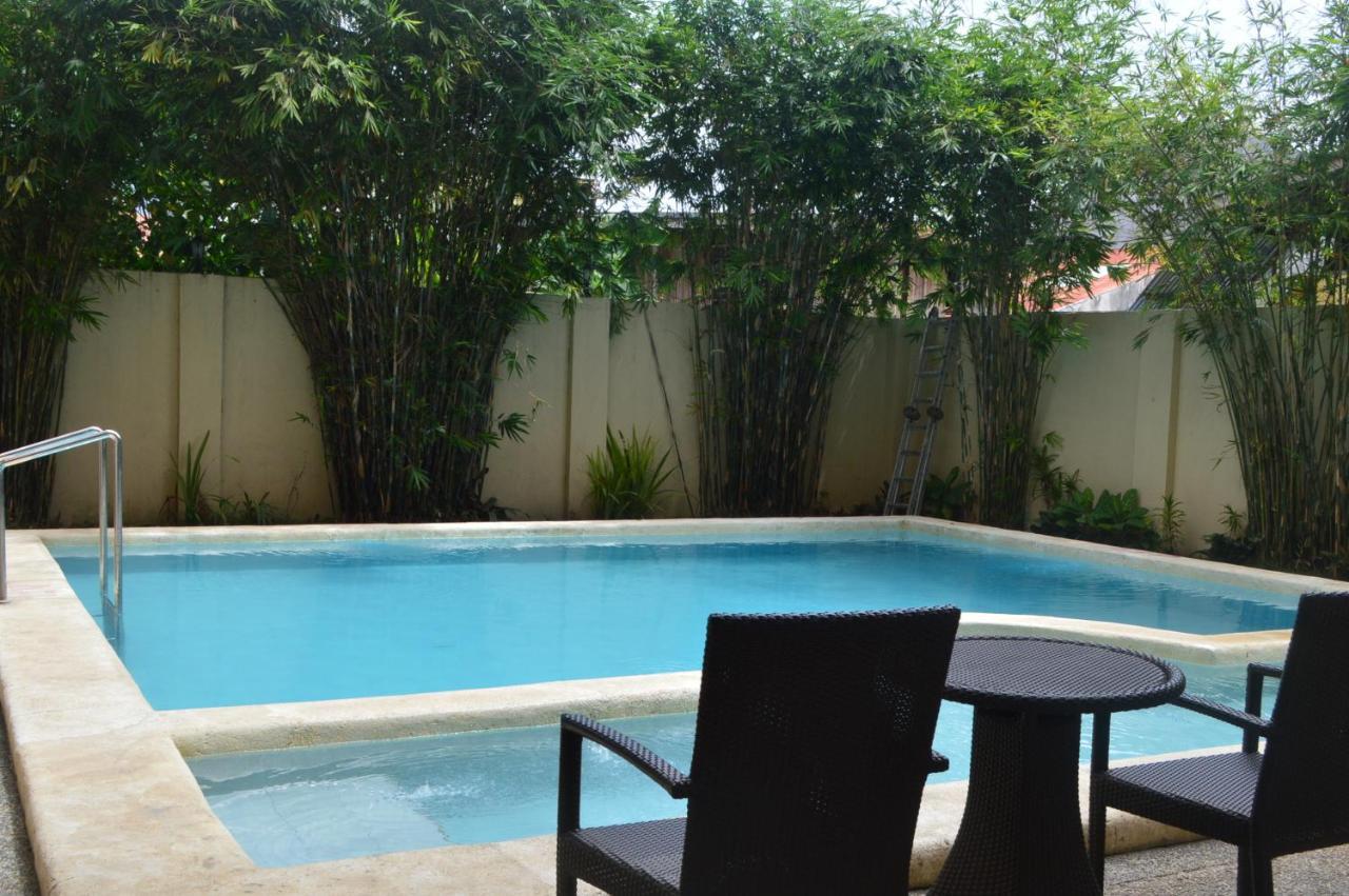 Arabelle Suites Tagbilaran City Exterior photo